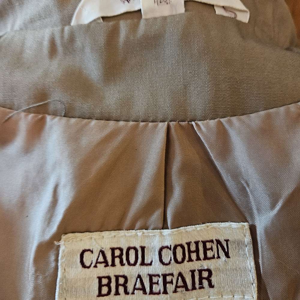 Vintage Carol Cohen Braefair Classic Tan Belted Flare Trench Coat With Collar. - Picture 8 of 8
